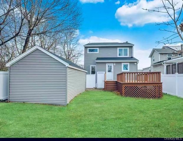 498 Farmers Avenue, Bellmore, NY 11710