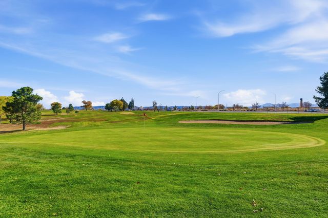 2935 San Rafael Avenue SE, Albuquerque, NM 87106