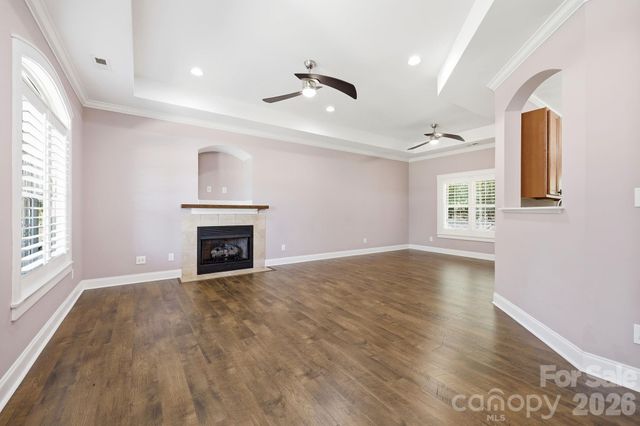 2100 Waterford Pointe Road, Lexington, NC 27292