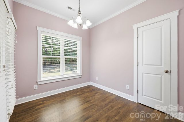 2100 Waterford Pointe Road, Lexington, NC 27292