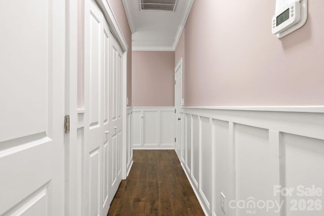 2100 Waterford Pointe Road, Lexington, NC 27292