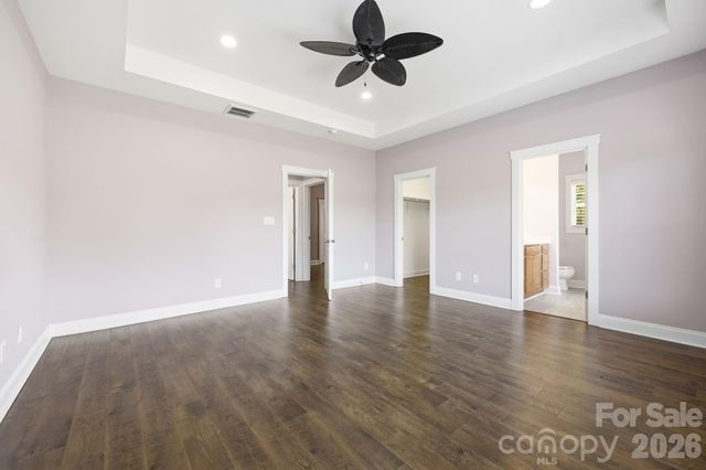 2100 Waterford Pointe Road, Lexington, NC 27292