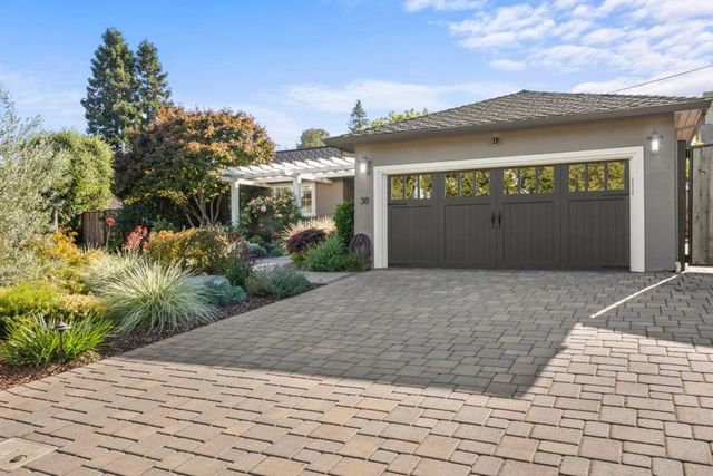30 Yorkshire Lane, Redwood City, CA 94062