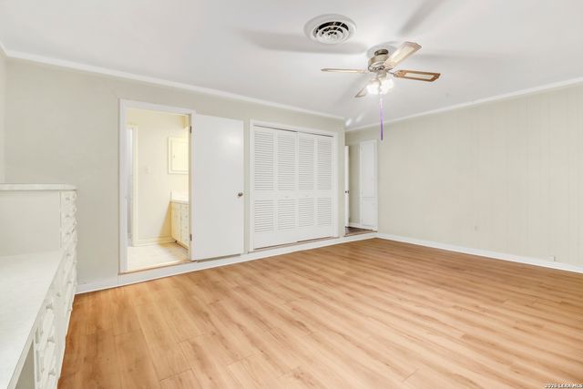 1010 E Humphreys, Seguin, TX 78155