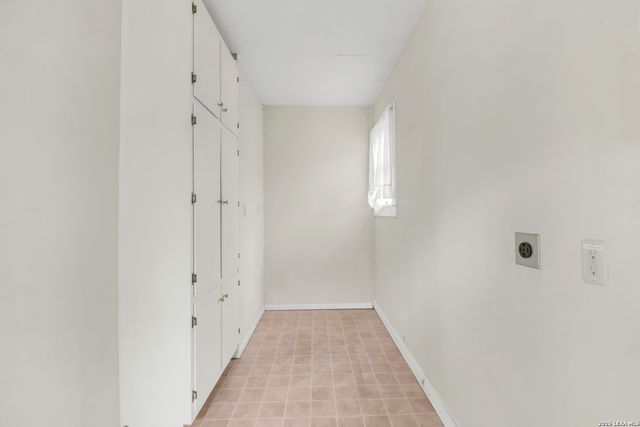 1010 E Humphreys, Seguin, TX 78155