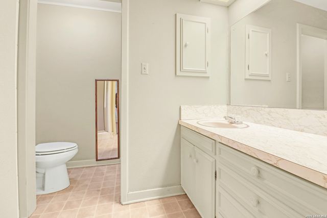 1010 E Humphreys, Seguin, TX 78155