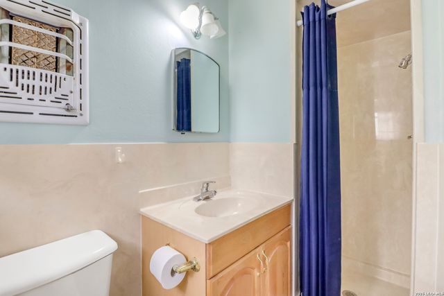 1010 E Humphreys, Seguin, TX 78155