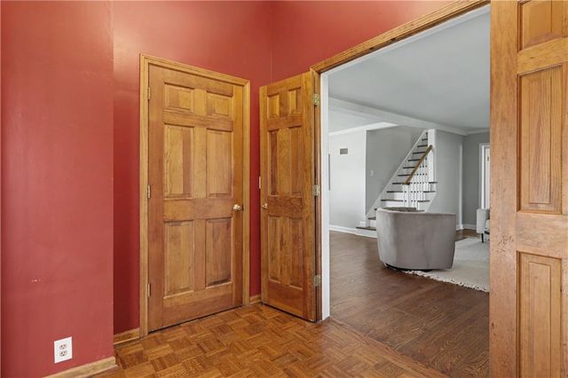 6915 Reeds Road, Prairie Village, KS 66208