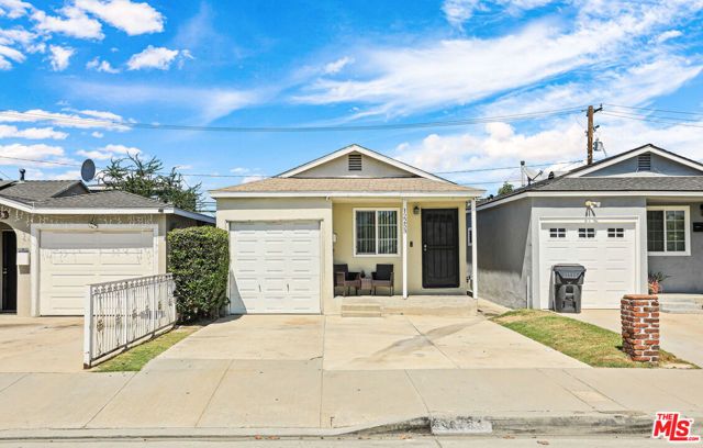 12253 211th Street, Lakewood, CA 90715