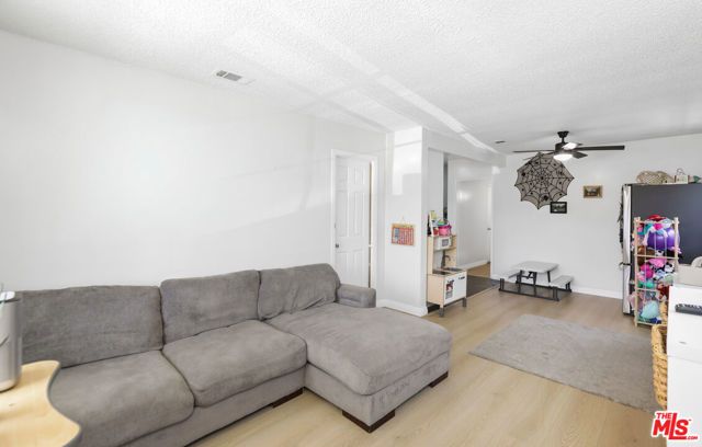 12253 211th Street, Lakewood, CA 90715