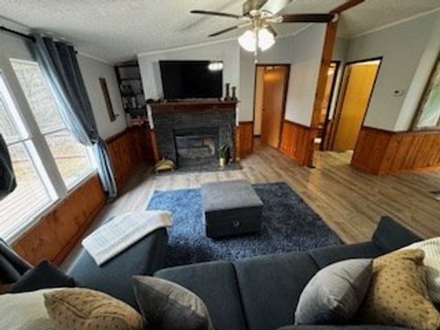 851 Stansbury Mountain Road, Copperhill, TN 37317