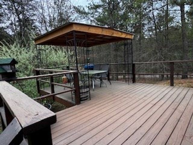 851 Stansbury Mountain Road, Copperhill, TN 37317