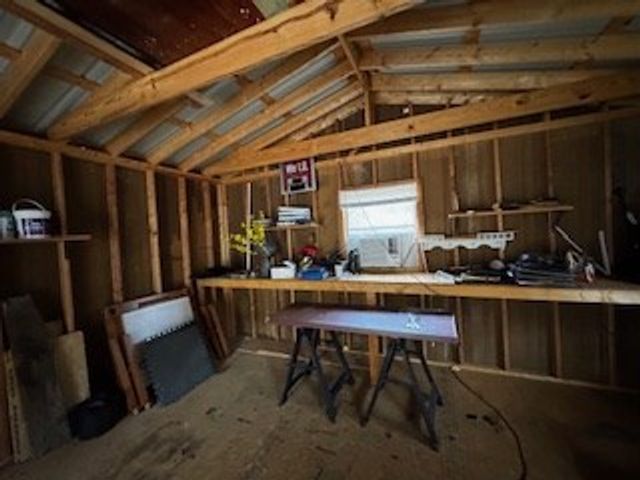 851 Stansbury Mountain Road, Copperhill, TN 37317