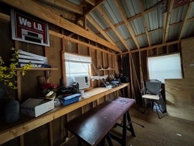 851 Stansbury Mountain Road, Copperhill, TN 37317