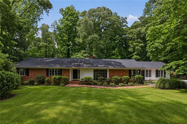 544 Bouldercrest Drive SW, Marietta, GA 30064