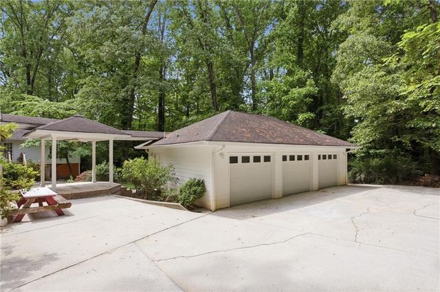 544 Bouldercrest Drive SW, Marietta, GA 30064