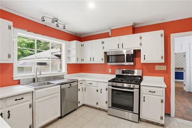 544 Bouldercrest Drive SW, Marietta, GA 30064