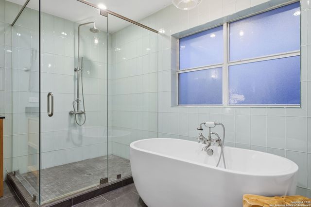 304 Hub, Wimberley, TX 78676