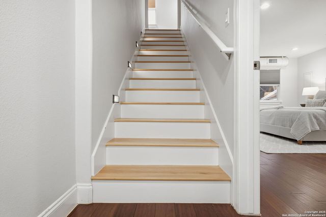 304 Hub, Wimberley, TX 78676