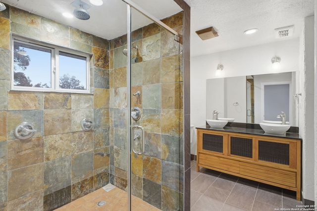 304 Hub, Wimberley, TX 78676