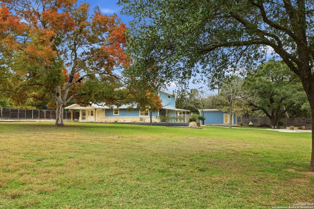 304 Hub, Wimberley, TX 78676