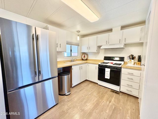 601 N HAYDEN Road 83, Scottsdale, AZ 85257