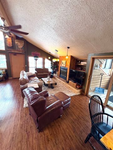 6520 Schuss Mountain Lane, Custer Twp, MI 49659