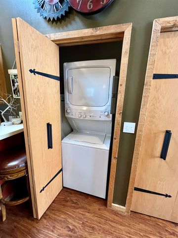 6520 Schuss Mountain Lane, Custer Twp, MI 49659