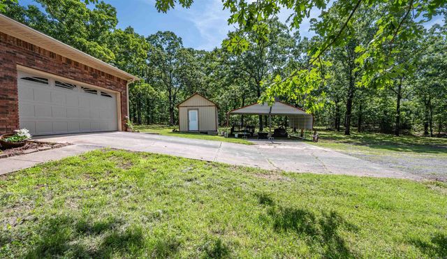 61 Winding Branch Lane, Conway, AR 72032