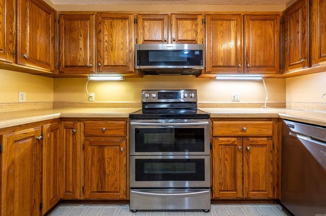 61 Winding Branch Lane, Conway, AR 72032
