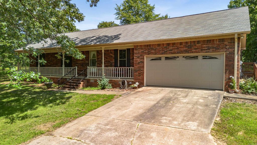 61 Winding Branch Lane, Conway, AR 72032