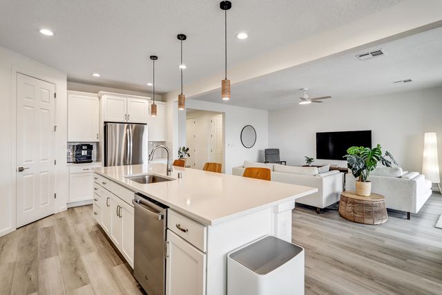 3321 Wolf Tail Loop NE, Rio Rancho, NM 87144