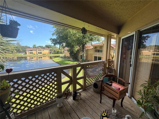 4823 Via Palm Lks 1318, West Palm Beach, FL 33417