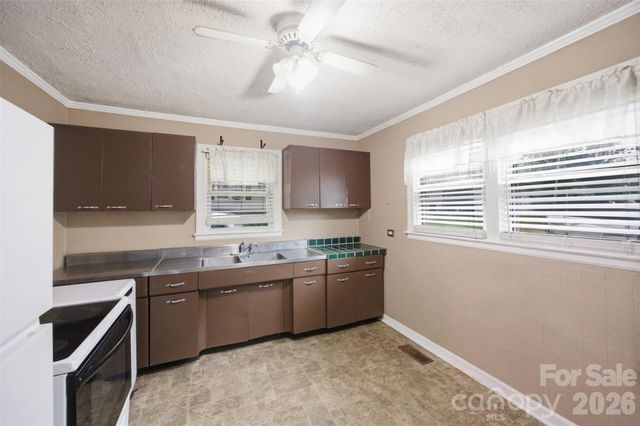 505 S Battleground Avenue, Kings Mountain, NC 28086