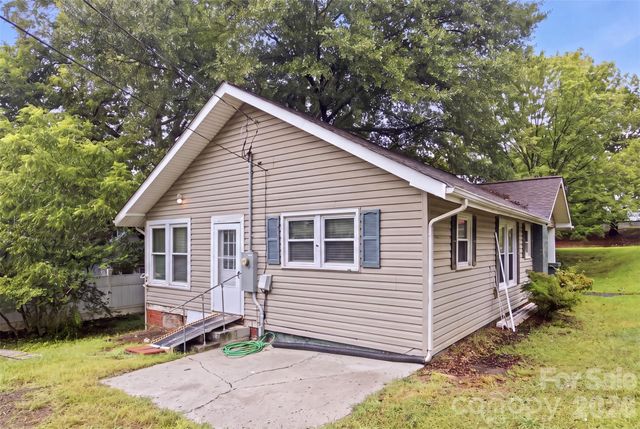 505 S Battleground Avenue, Kings Mountain, NC 28086