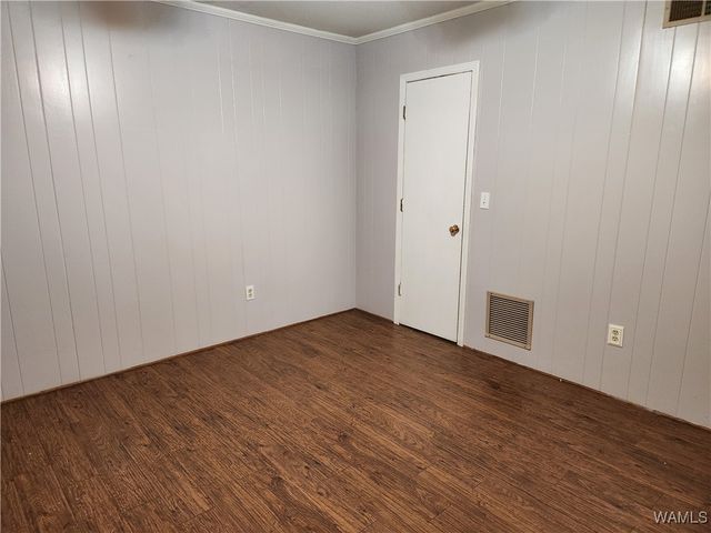 108 4th NE, Reform, AL 35481