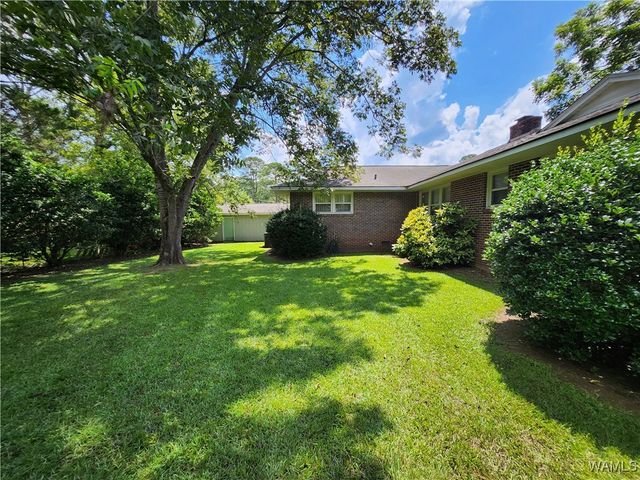 108 4th NE, Reform, AL 35481