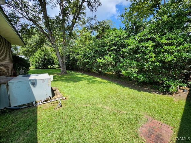 108 4th NE, Reform, AL 35481