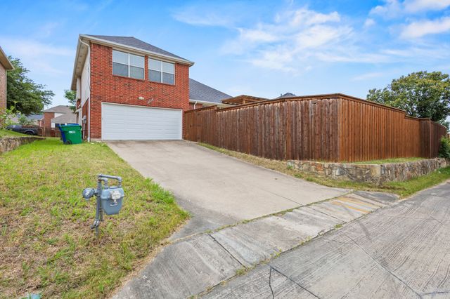 1308 Island Drive, Carrollton, TX 75007