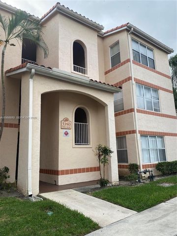 2361 NW 96th Ter 18O, Pembroke Pines, FL 33024