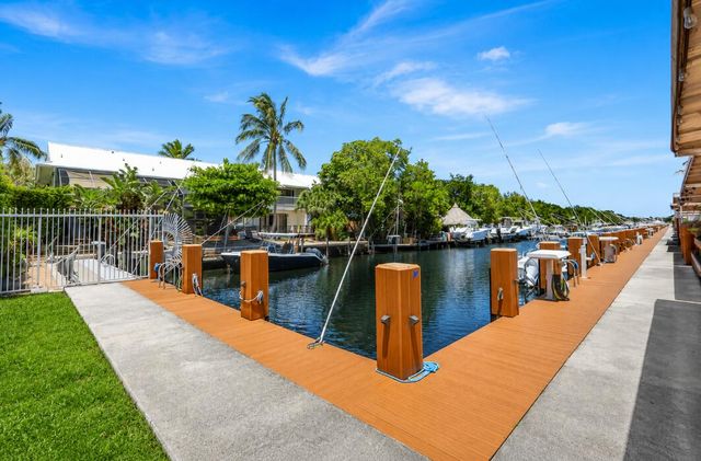 611 NE 12th Terrace 1, Boynton Beach, FL 33435