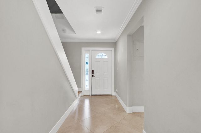 611 NE 12th Terrace 1, Boynton Beach, FL 33435