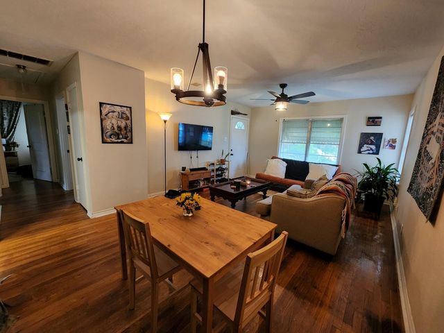 3707 Daphne Street, Houston, TX 77021