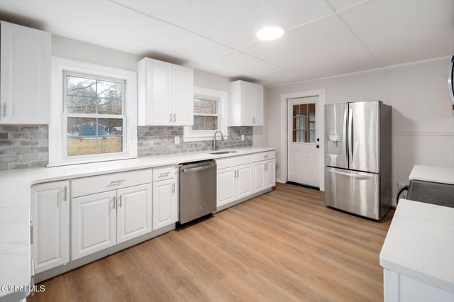 4 Dimmick Road, Wilton, NY 12831