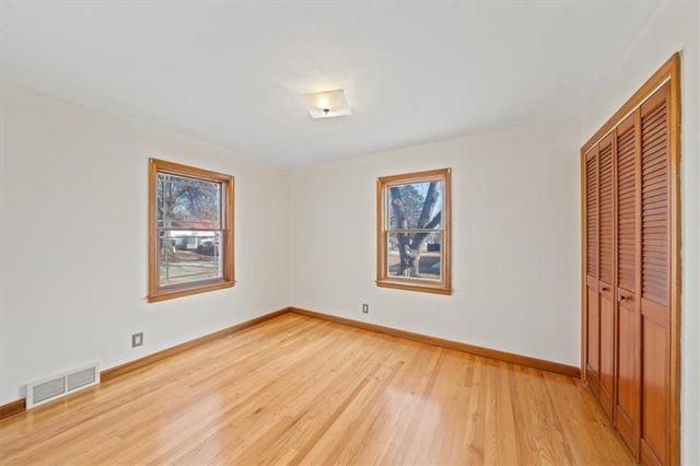 10005 E 69th Terrace, Raytown, MO 64133