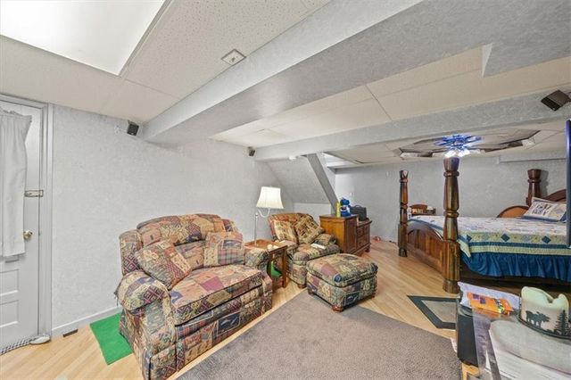 10005 E 69th Terrace, Raytown, MO 64133