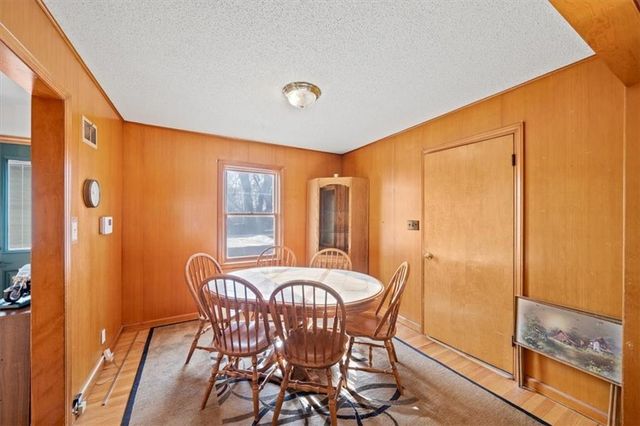 10005 E 69th Terrace, Raytown, MO 64133