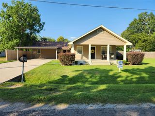 1116 Van Avenue, Port Neches, TX 77651