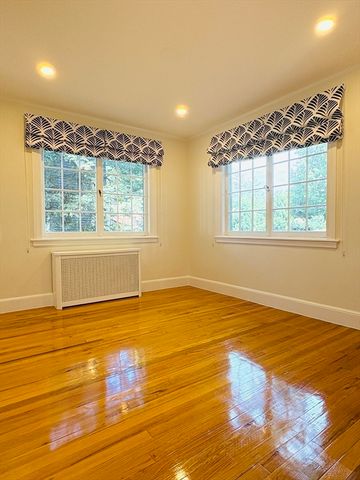 308 Webster St, Needham, MA 02494