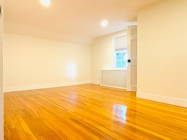 308 Webster St, Needham, MA 02494